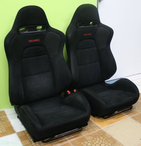 Evo Recaro Seats