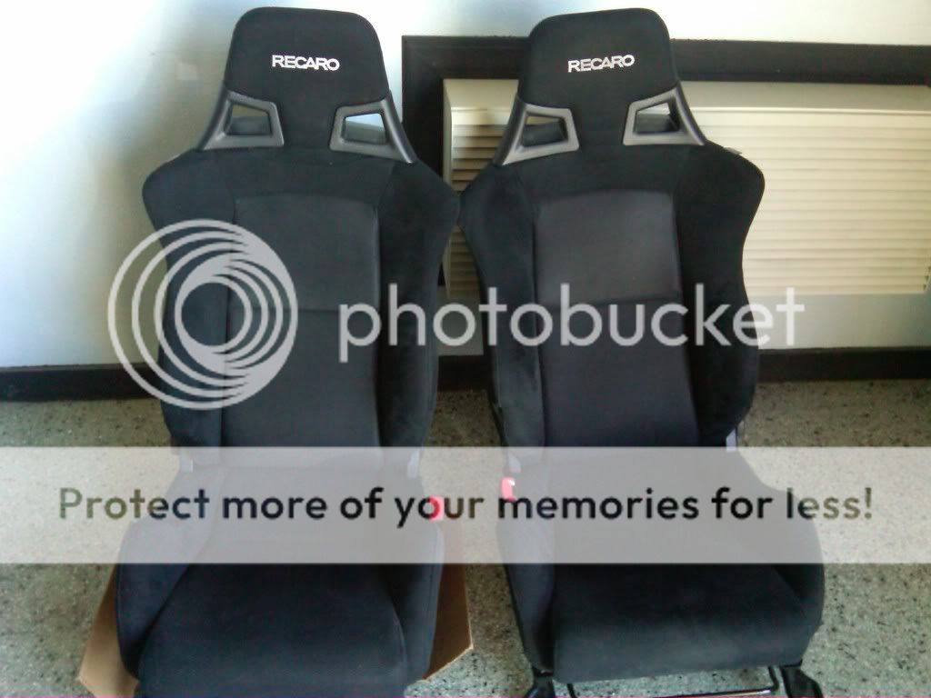 Evo Recaro Seats